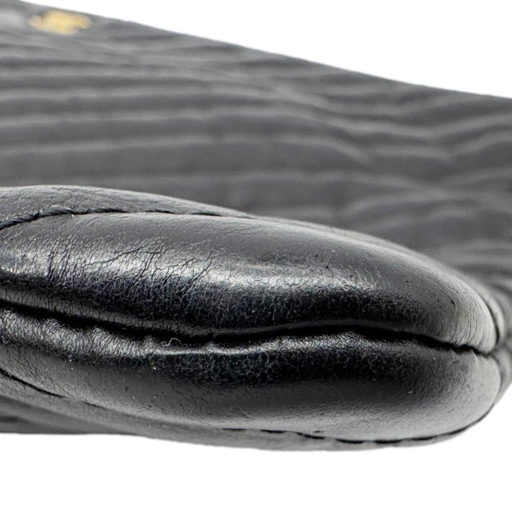 Chanel  O Clutch Chevron Leather Clutch Bag Black - Picture 11 of 14